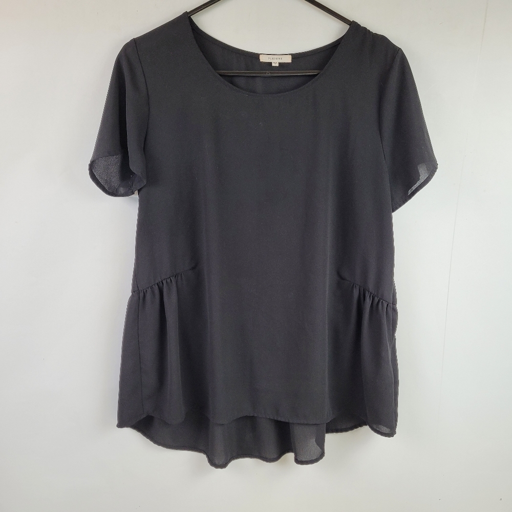 --SOLD--Pleione Ruffled Peplum Back Top Size Small